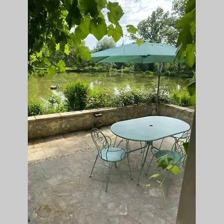 Σπίτι διακοπών La Petite Maison Au Bord De L'etang *